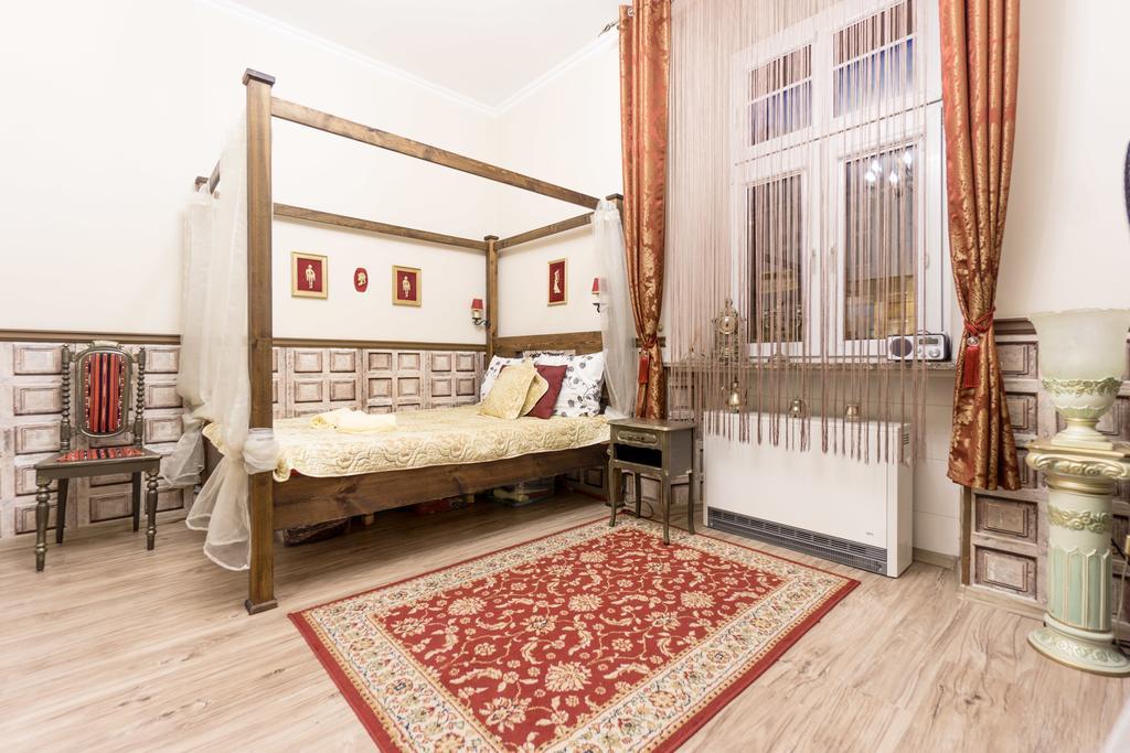 Scarlett Apartment Краків Екстер'єр фото